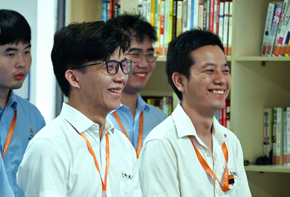 納宏光電員工互動環(huán)節(jié)