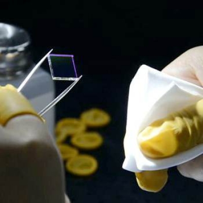 光學(xué)濾光片表面應(yīng)該怎么擦拭？